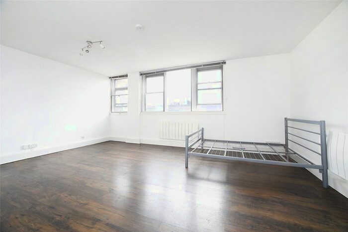 Studio To Rent In Oxendon Street, London, SW1Y