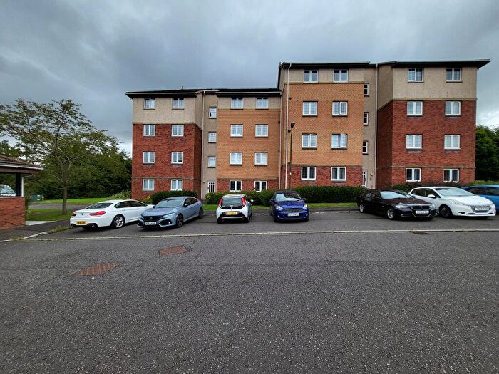 2 Bedroom Flat For Sale In Burnvale Place, Almondvale, Livingston, West Lothian, EH54