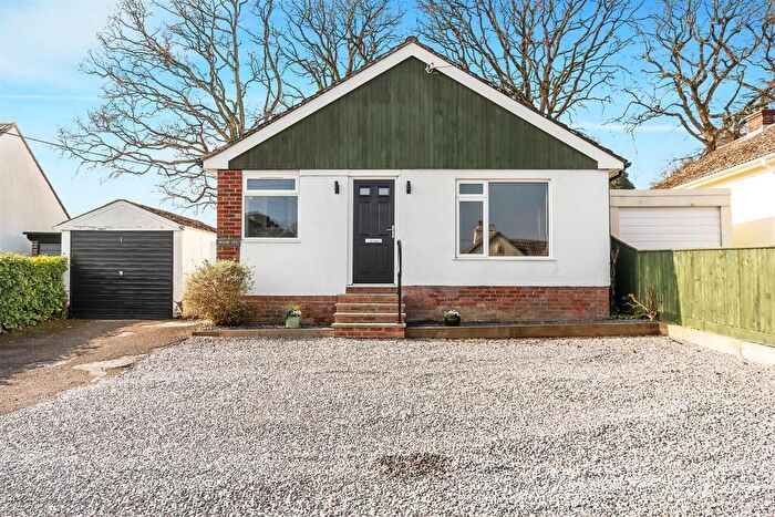 2 Bedroom Bungalow For Sale In Wellmead, Kilmington, Axminster, EX13