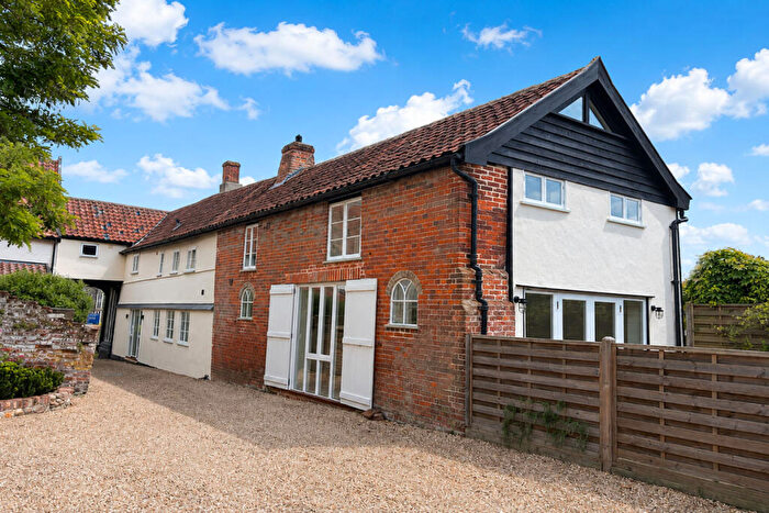 4 Bedroom Town House For Sale In Debenham, IP14