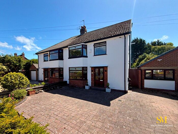 4 Bedroom Semi Detached House For Sale In Pinewood Avenue, Formby, Liverpool, L37