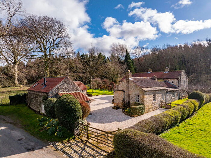 4 Bedroom Detached House For Sale In The Old Parsonage, East Witton, Leyburn, DL8