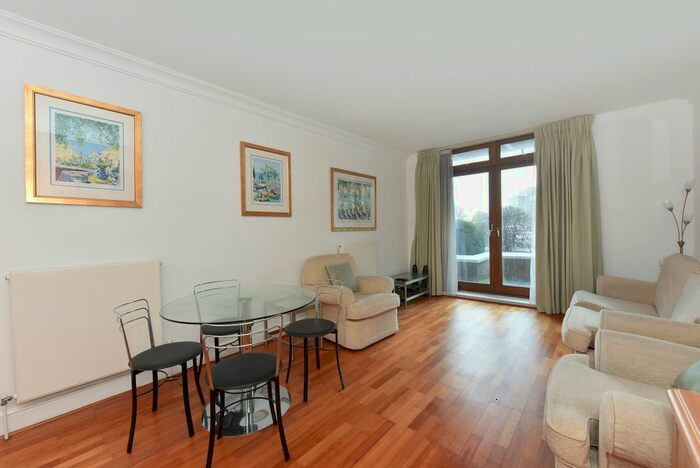 1 Bedroom Flat To Rent In Star Place, London, E1W