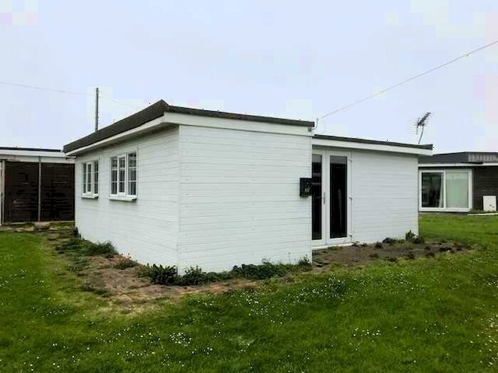 2 Bedroom Bungalow For Sale In Marine Parade, Sheerness, ME12