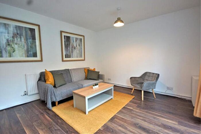 3 Bedroom Flat To Rent In Carlow Street, London, NW1