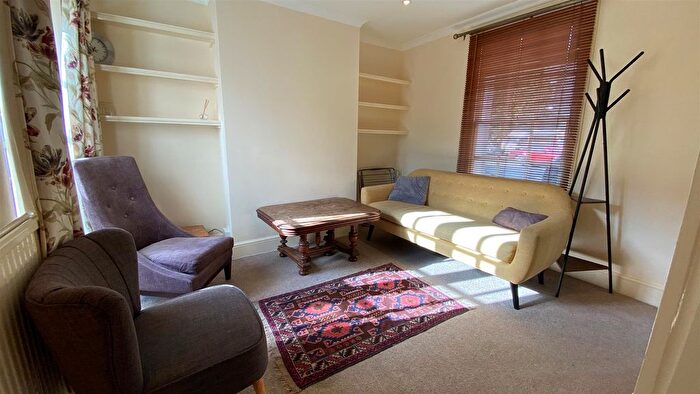 3 Bedroom Property To Rent In Stourville, Stour Street, Canterbury Ref -, CT1