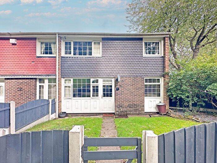 3 Bedroom End Of Terrace House For Sale In Ramsay Close, West Bromwich, B71