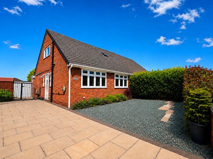 3 Bedroom Semi-Detached Bungalow For Sale In Rufford Road, Southport, Merseyside, PR9