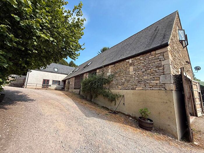 2 Bedroom Flat To Rent In Clifford Farm, Beckington, Nr Frome, BA11