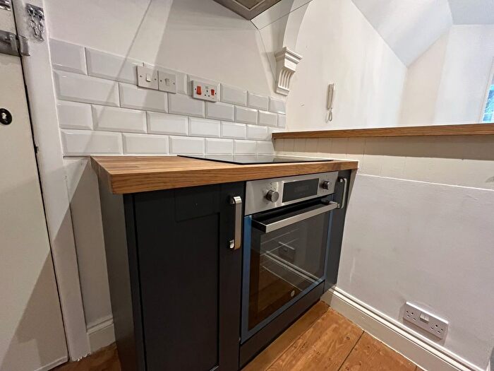 Studio To Rent In Durley Gardens, Bournemouth, BH2
