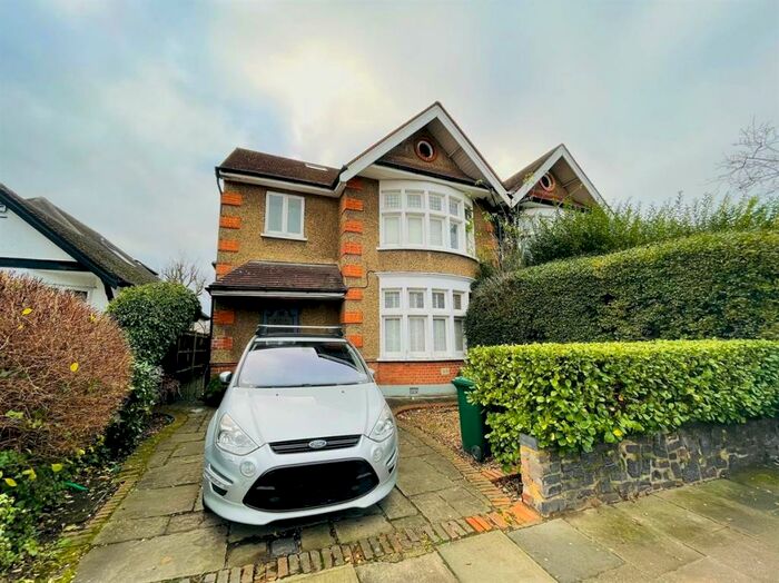 5 Bedroom Semi-Detached House To Rent In St. Mary's Avenue, London, N3