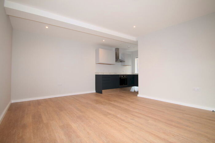 2 Bedroom Flat To Rent In High Street, Dartford, DA1