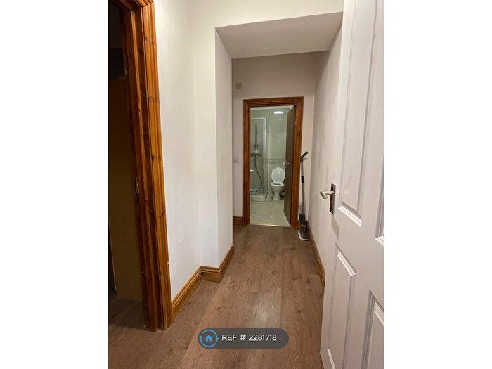 1 Bedroom Flat To Rent In West Street, Brighton, BN1