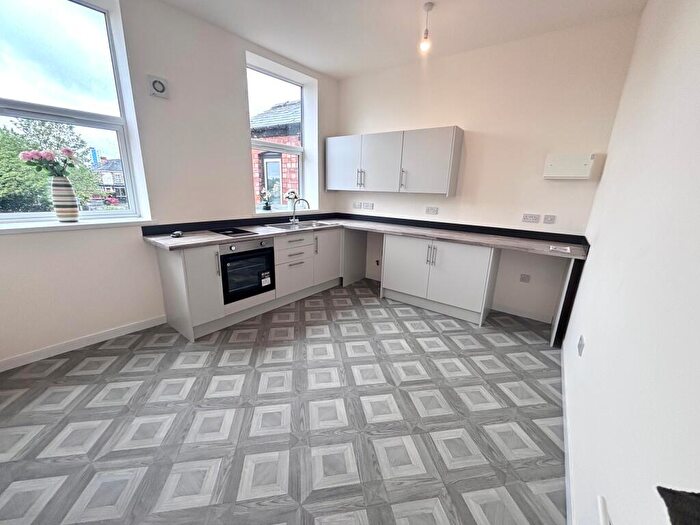 2 Bedroom Apartment To Rent In Clarendon Street, Hull, HU3