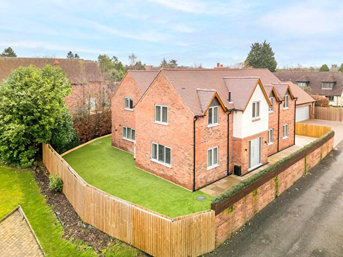 5 Bedroom Detached House For Sale In Two Acre Lane, Welford On Avon, CV37