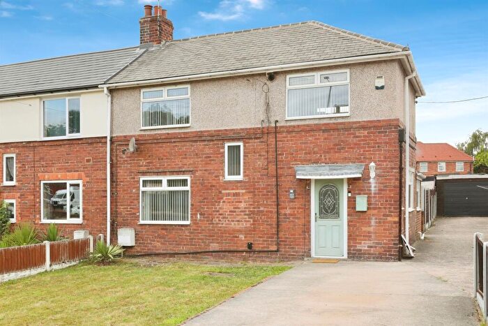 2 Bedroom End Of Terrace House For Sale In Doncaster Road, Langold, Worksop, S81