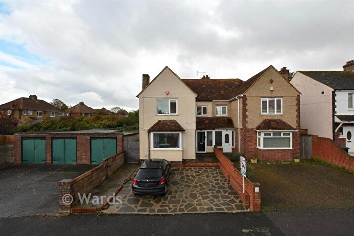 3 Bedroom Semi-Detached House For Sale In Invicta Road, Margate, Kent, CT9