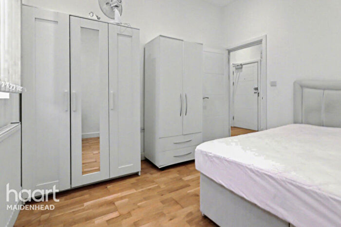 1 Bedroom Apartment For Sale In Prince House, Slough, SL1