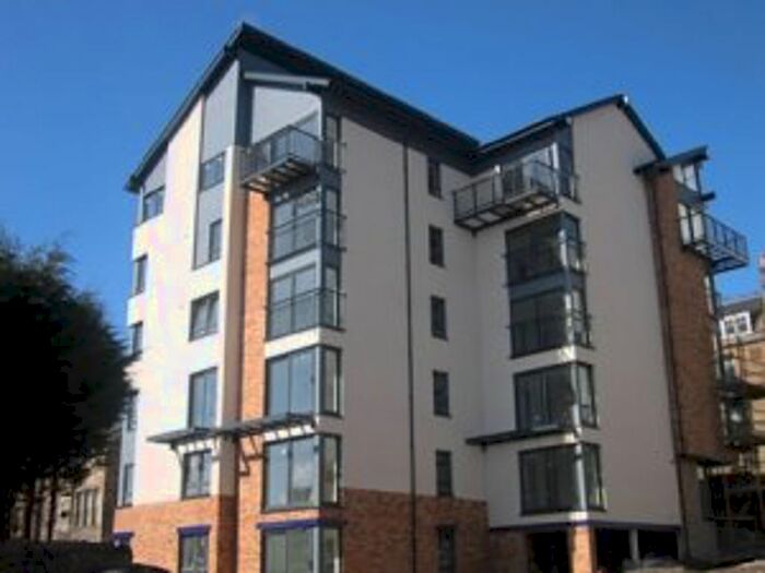 2 Bedroom Flat To Rent In Mcvicars Lane, Dundee, DD1