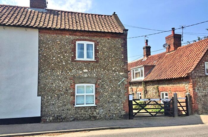 2 Bedroom Cottage For Sale In Burnham Market, PE31