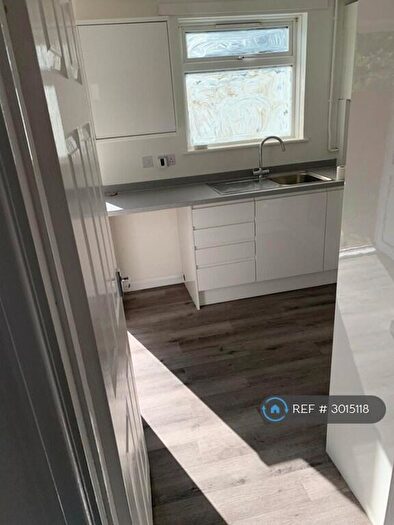 3 Bedroom Semi Detached House To Rent In Clacton Road, Portsmouth, PO6