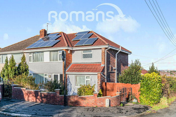 5 Bedroom End Of Terrace House To Rent In Oaktree Gardens, Bristol, BS13