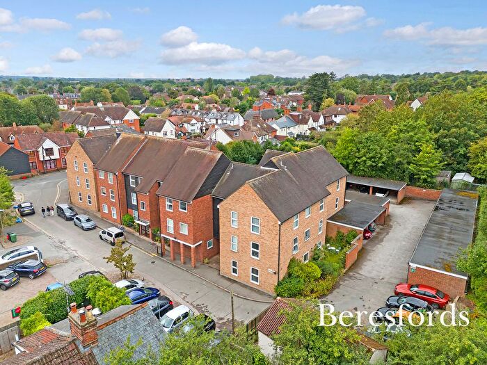 1 Bedroom Flat For Sale In Haslers Court, Fryerning Lane, CM4