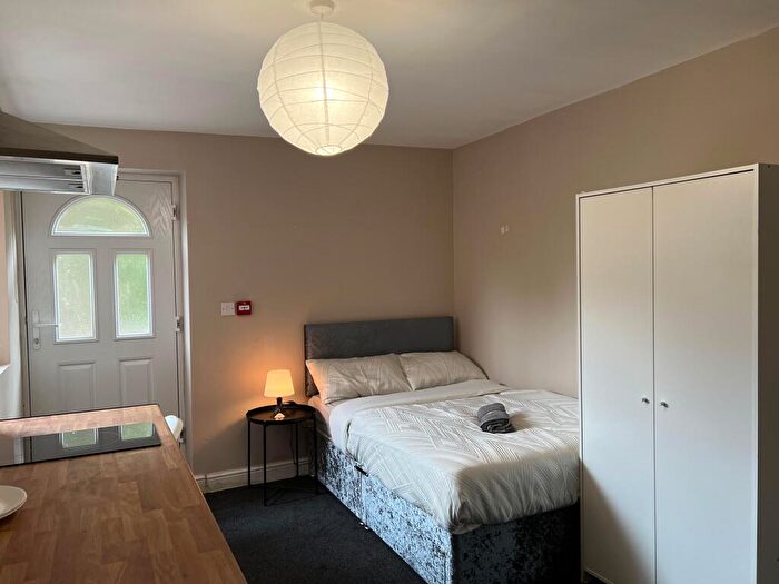 End Of Terrace House To Rent In Fisher Street, Nottingham, Nottingham City, NG7