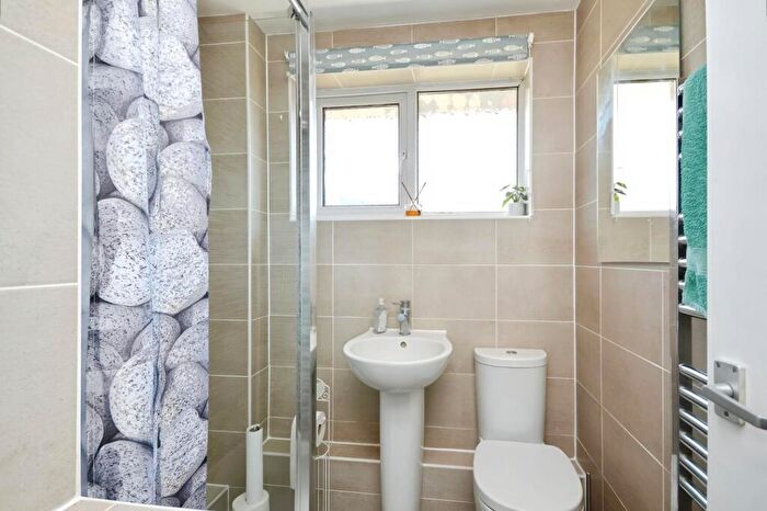 3 Bedroom Terraced House For Sale In Whitchurch Lane, Whitchurch, Bristol, BS14