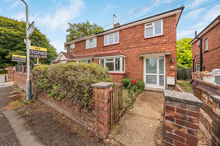 3 Bedroom Semi-Detached House To Rent In Harmondsworth Road, West Drayton, UB7