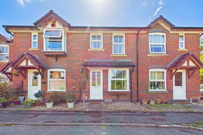 2 Bedroom House To Rent In Jones Close, Yatton, BS49