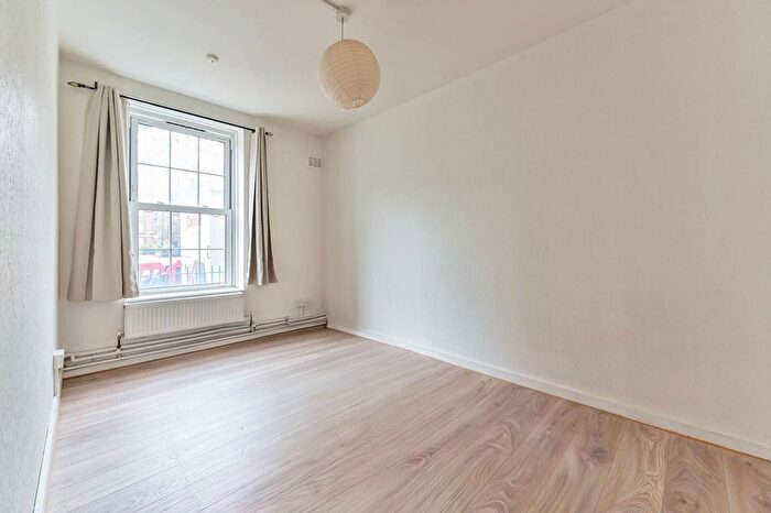 1 Bedroom Flat To Rent In Wolcott House, Somers Town, London, NW1