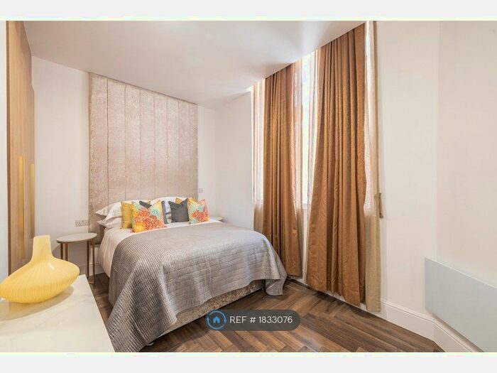 2 Bedroom Flat To Rent In Pocklington Walk, Leicester, LE1