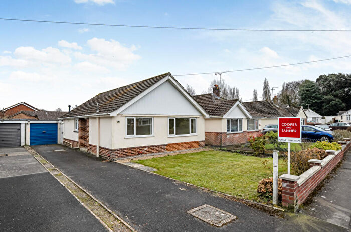 2 Bedroom Detached Bungalow For Sale In Woodcock Gardens, Warminster, BA12