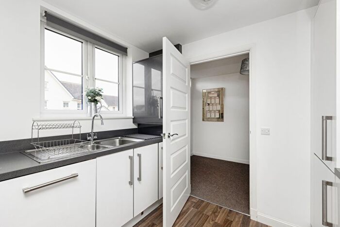 3 Bedroom Terraced House For Sale In Kirklands Park Street, Kirkliston, EH29