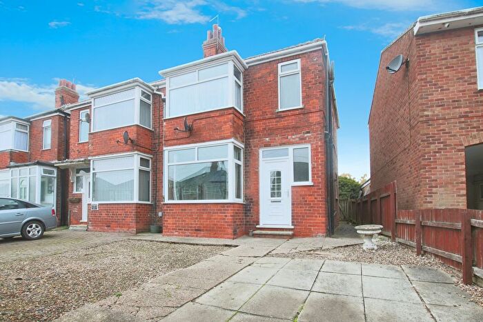 3 Bedroom Semi Detached House For Sale In Lascelles Avenue, Withernsea, HU19