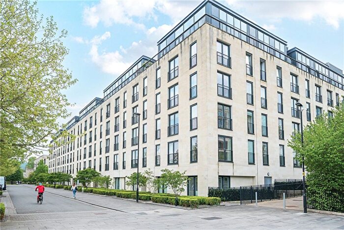 1 Bedroom Flat To Rent In Victoria Bridge Road, Bath, Somerset, BA2