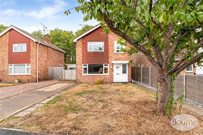 3 Bedroom Detached House For Sale In Grange Road, Guildford, Surrey, GU2