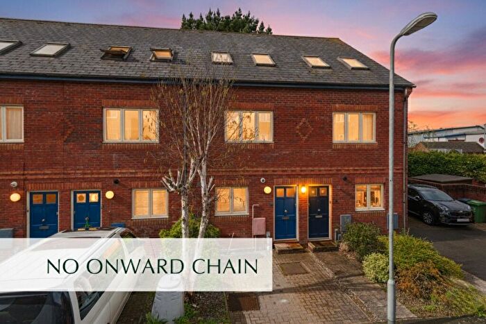 4 Bedroom Terraced House For Sale In Haven Road, Exeter, Devon, EX2