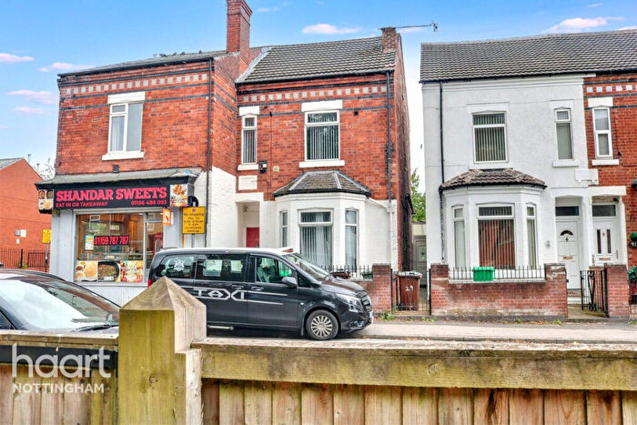 4 Bedroom Terraced House To Rent In Bobbers Mill Road, Nottingham, NG7