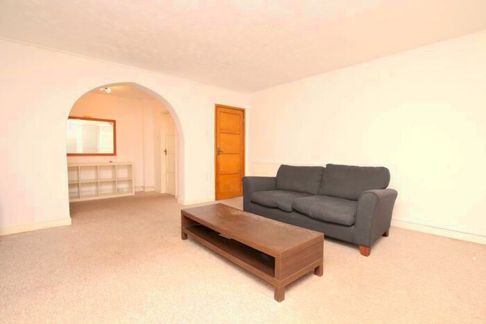 1 Bedroom Flat To Rent In Cromwell Road - St Andrews, BS6