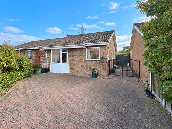2 Bedroom Detached Bungalow For Sale In Snailsden Way, Staincross, Barnsley, S75