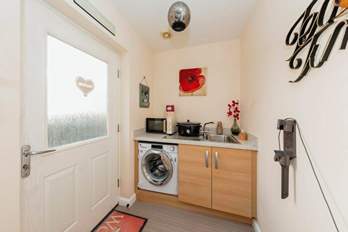 4 Bedroom Detached House For Sale In Golwg Y Twr, Kidwelly, Carmarthenshire, SA17