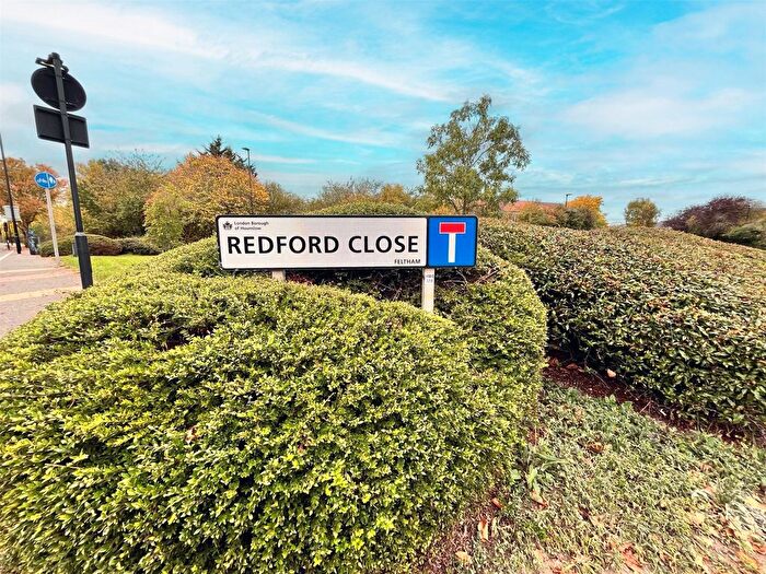 Studio For Sale In Feltham, TW13