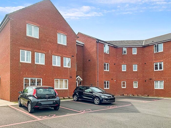 2 Bedroom Apartment To Rent In Edgefield, West Allotment, NE27