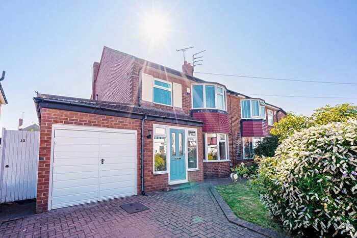 3 Bedroom Semi-Detached House To Rent In Shaftesbury Avenue, Whitley Bay, NE26
