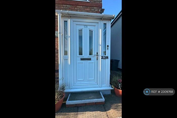 2 Bedroom End Of Terrace House To Rent In Pool Farm Road, Birmingham, B27