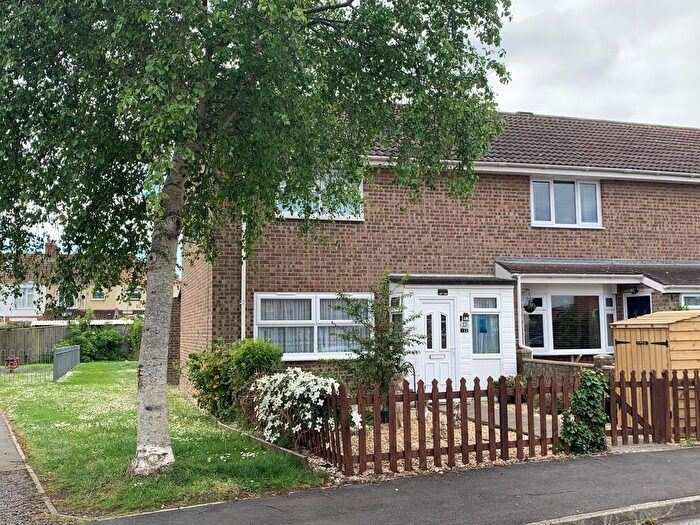 2 Bedroom End Of Terrace House For Sale In Stiling Close, Highbridge, TA9