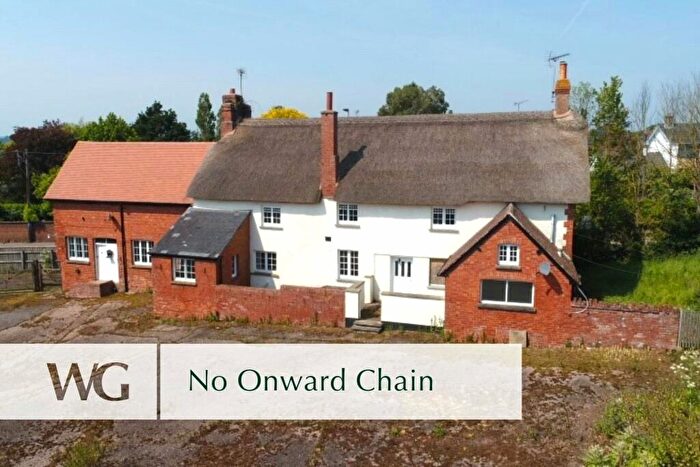 4 Bedroom Detached House For Sale In Exton, Exeter, Devon, EX3