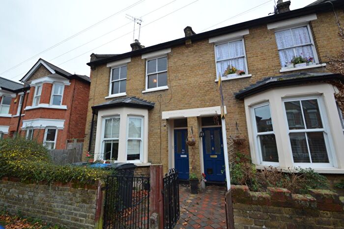 1 Bedroom Flat To Rent In Arlington Road, Surbiton, KT6